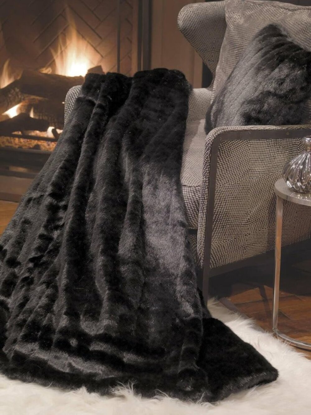 FABULOUS FURS by Donna Salyers Luxe Faux Fur Glossy Mink Throw Black